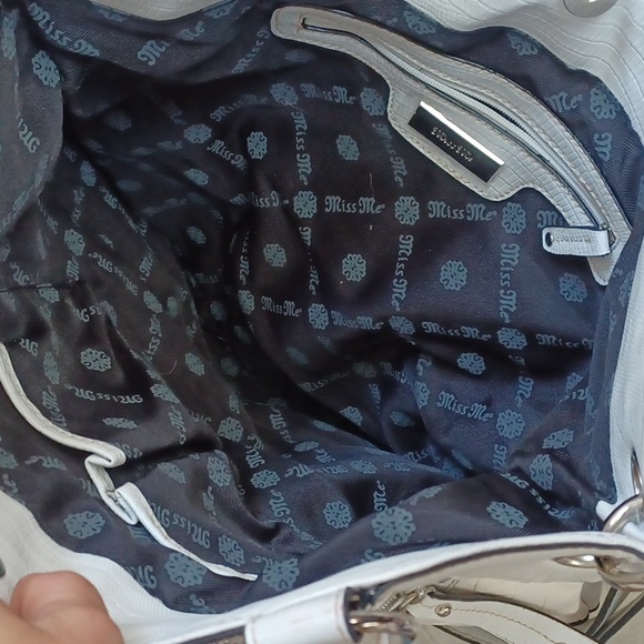 Miss Me purse - Picture 15 of 16